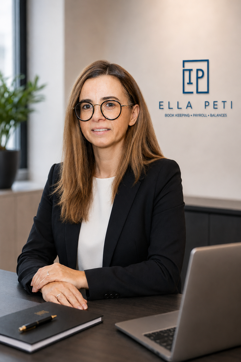 Ella Peti portrait